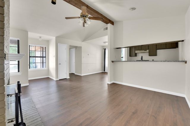 728 Woodland Court, Kennedale, TX 76060
