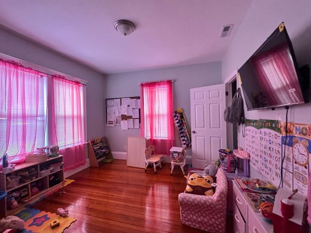 72 Wellington Hill, Boston, MA 02126