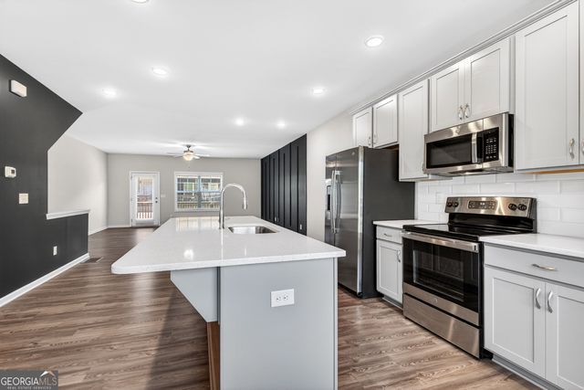 12 Silver Lane, Newnan, GA 30265