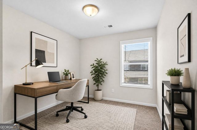 12 Silver Lane, Newnan, GA 30265