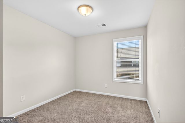 12 Silver Lane, Newnan, GA 30265