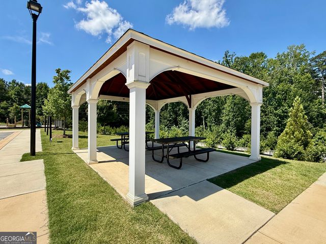12 Silver Lane, Newnan, GA 30265