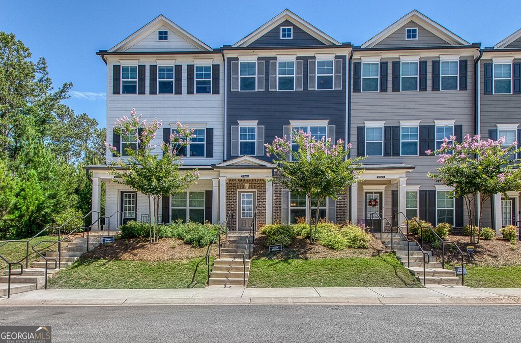 12 Silver Lane, Newnan, GA 30265