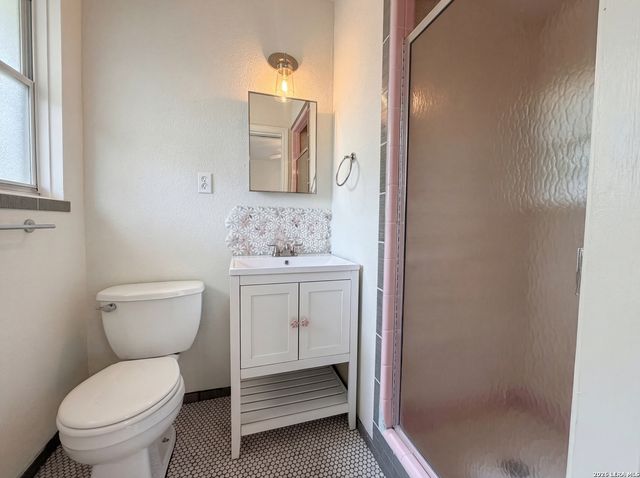 125 Scott, Universal City, TX 78148