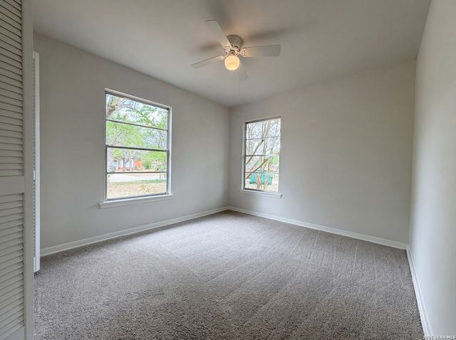 125 Scott, Universal City, TX 78148