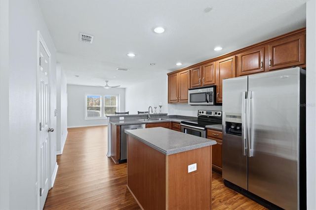 9038 WHITE SAGE LOOP, Lakewood Ranch, FL 34202