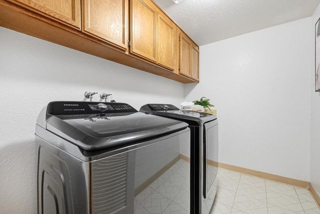 939 La Mesa Terrace C, Sunnyvale, CA 94086