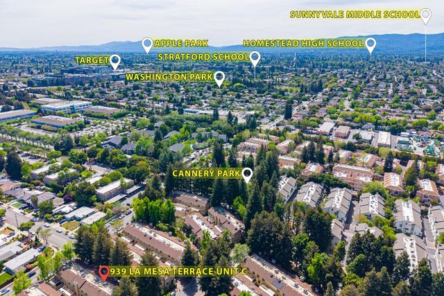 939 La Mesa Terrace C, Sunnyvale, CA 94086