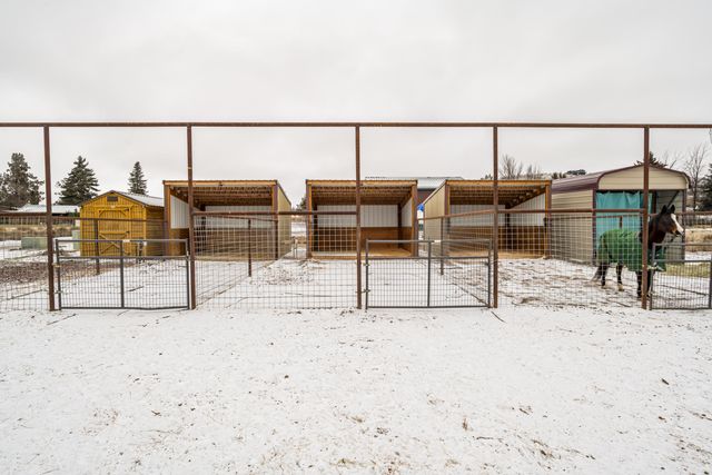 1520 NW Newell Avenue, Terrebonne, OR 97760