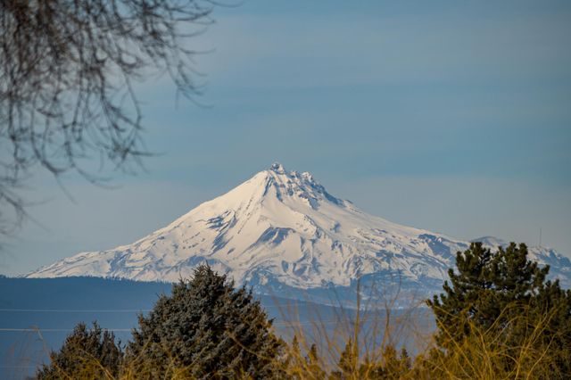 1520 NW Newell Avenue, Terrebonne, OR 97760