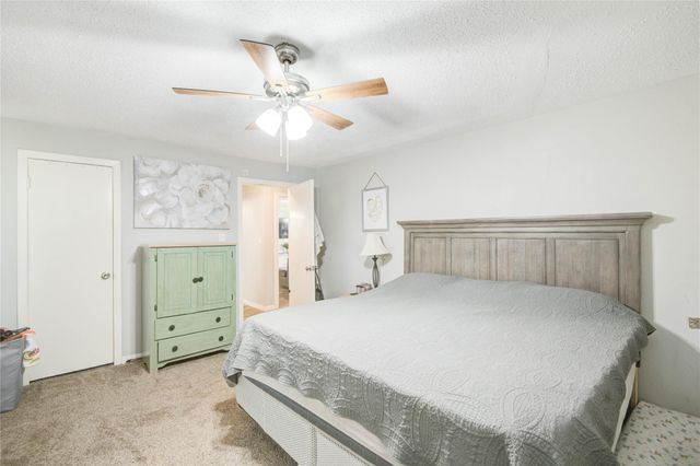 203 Moose Jaw Lane, Houston, TX 77336