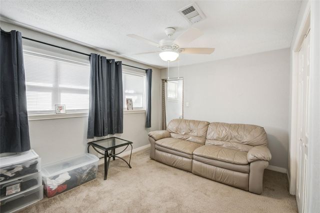 203 Moose Jaw Lane, Houston, TX 77336