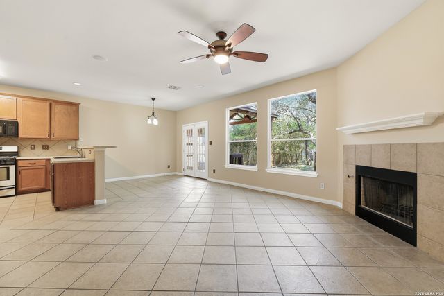 1315 WINSTON CV, San Antonio, TX 78260
