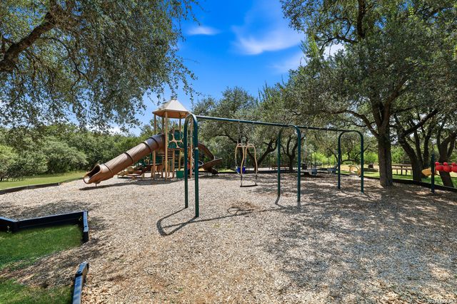 1315 WINSTON CV, San Antonio, TX 78260