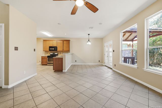 1315 WINSTON CV, San Antonio, TX 78260