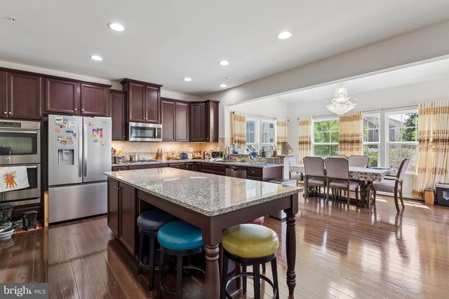 14700 SADDLE CREEK DR, Burtonsville, MD 20866