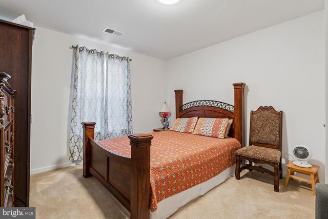 14700 SADDLE CREEK DR, Burtonsville, MD 20866