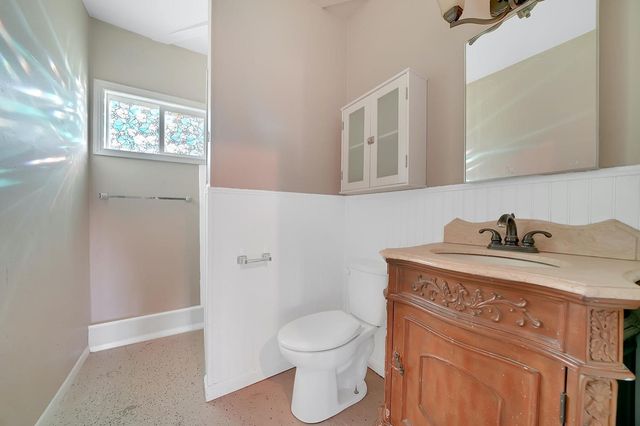 18389 Gerrans St, Plymouth, CA 95669