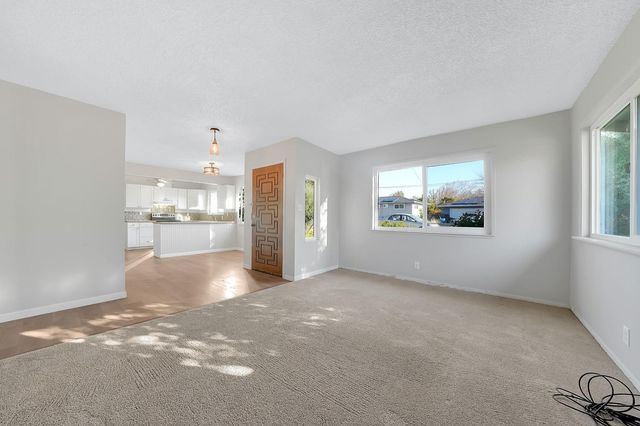18389 Gerrans St, Plymouth, CA 95669