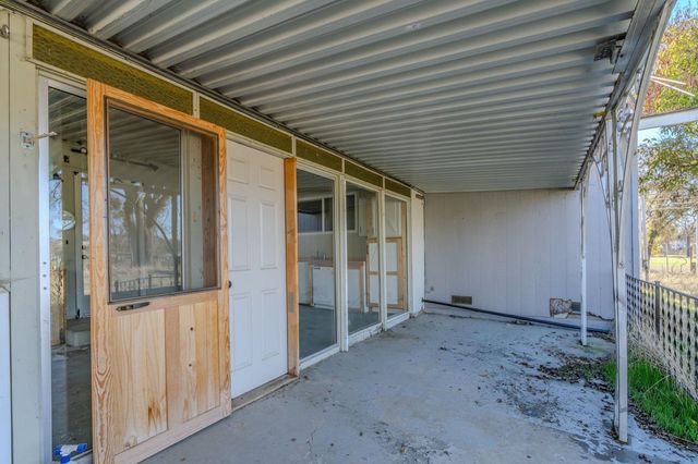 18389 Gerrans St, Plymouth, CA 95669