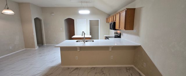 1811 Kings Cross Drive, Lancaster, TX 75134