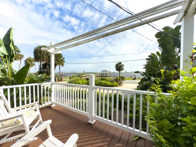 4946 Halifax Drive, Port Orange, FL 32127