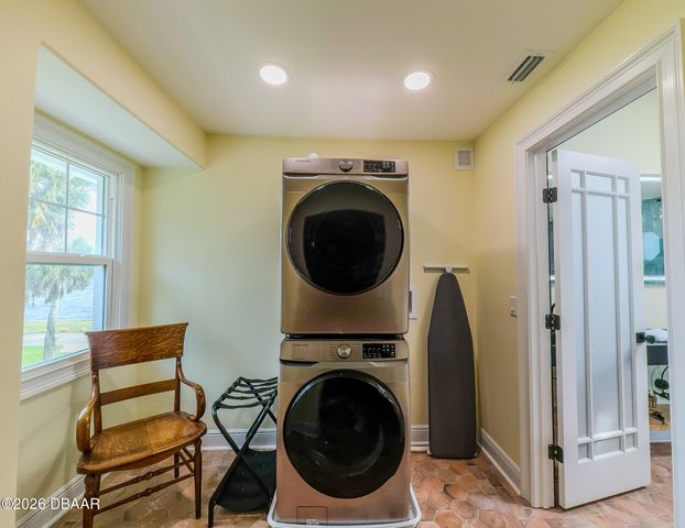 4946 Halifax Drive, Port Orange, FL 32127