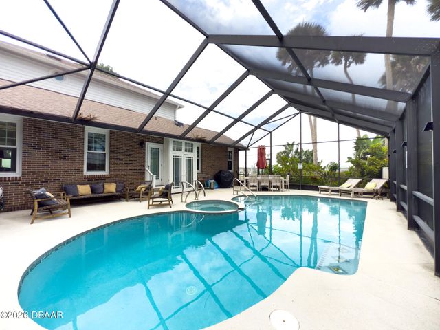 4946 Halifax Drive, Port Orange, FL 32127