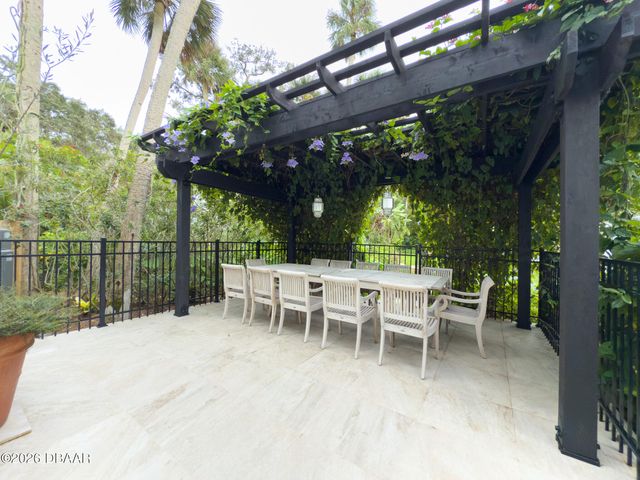 4946 Halifax Drive, Port Orange, FL 32127