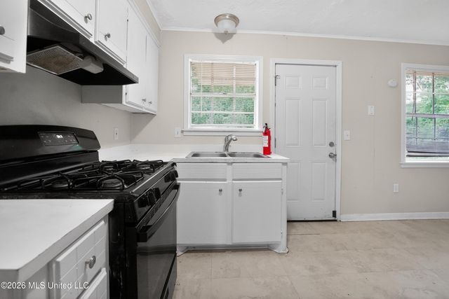 6578 Van Buren Road, Jackson, MS 39213