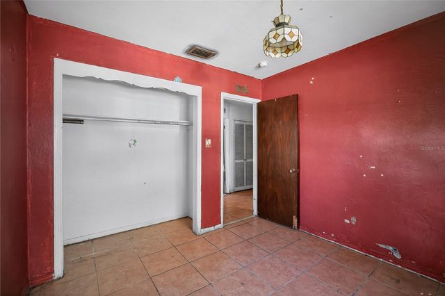 2108 W SAINT ISABEL STREET, Tampa, FL 33607