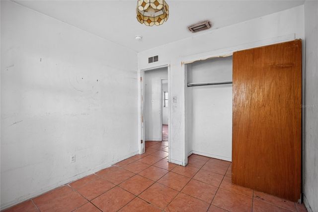 2108 W SAINT ISABEL STREET, Tampa, FL 33607