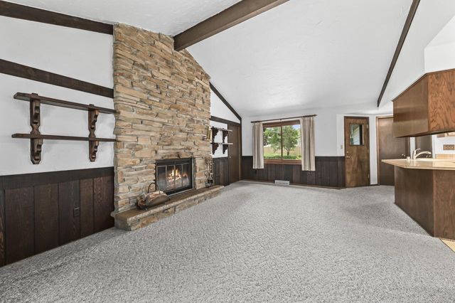 W169N10432 Pheasant RUN, Germantown, WI 53022