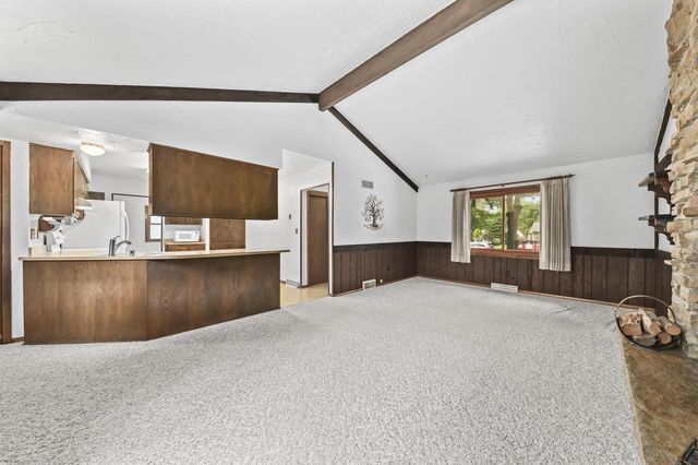 W169N10432 Pheasant RUN, Germantown, WI 53022