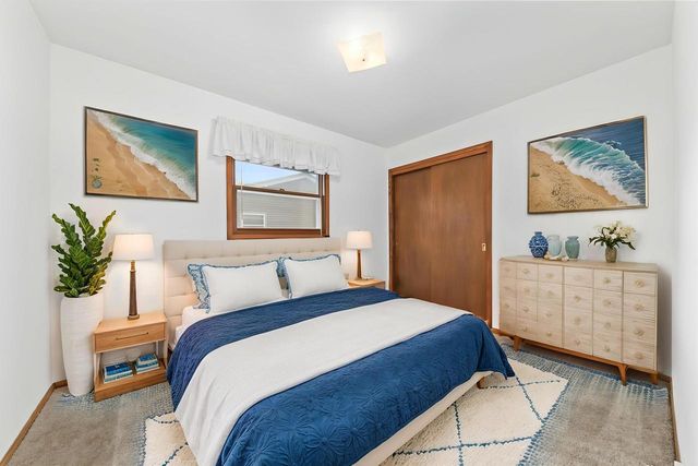 W169N10432 Pheasant RUN, Germantown, WI 53022