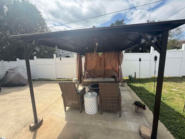 3 Crest Street, Lyman, SC 29365