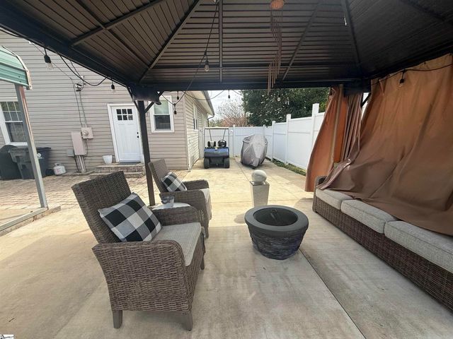 3 Crest Street, Lyman, SC 29365