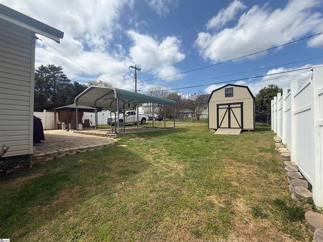 3 Crest Street, Lyman, SC 29365