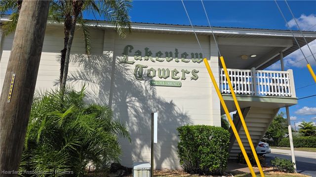 1801 Lakeview Drive 112, Sebring, FL 33870