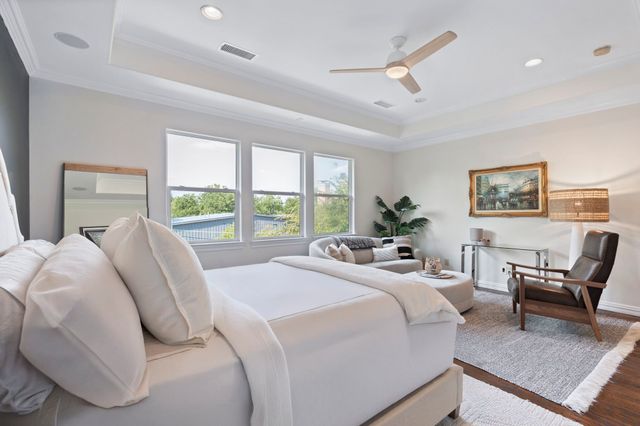 8718 Rexford Drive, Dallas, TX 75209