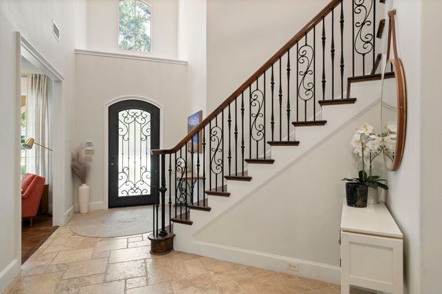 8718 Rexford Drive, Dallas, TX 75209