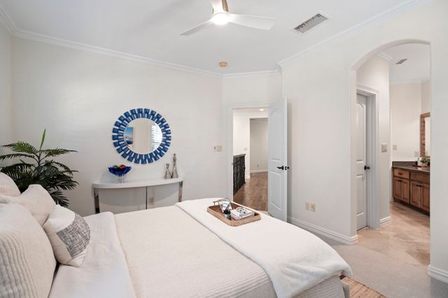 8718 Rexford Drive, Dallas, TX 75209