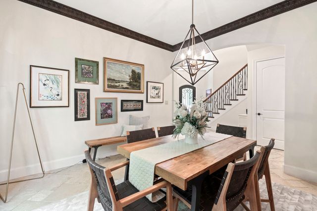 8718 Rexford Drive, Dallas, TX 75209