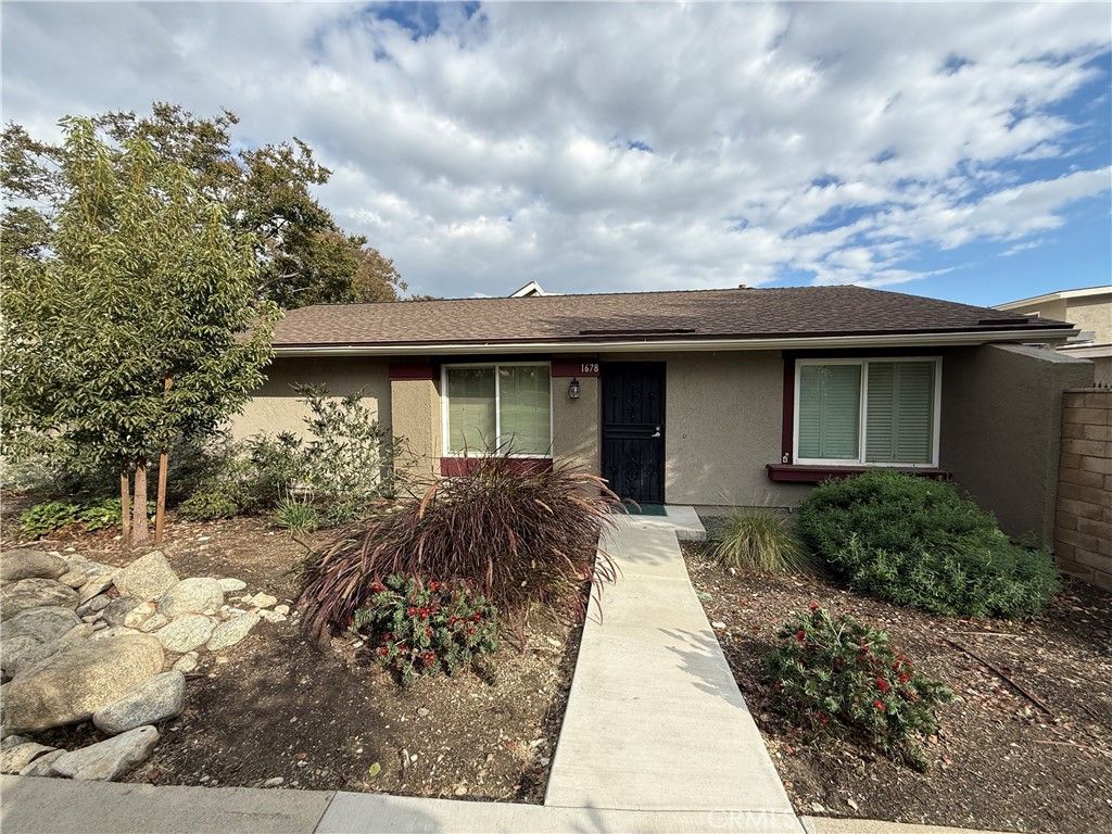 1678 Carmel E, Upland, CA 91784
