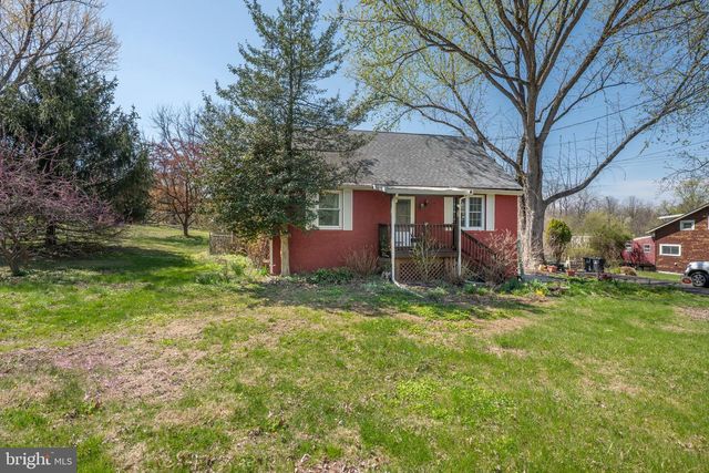 20 CROMBY RD, Phoenixville, PA 19460
