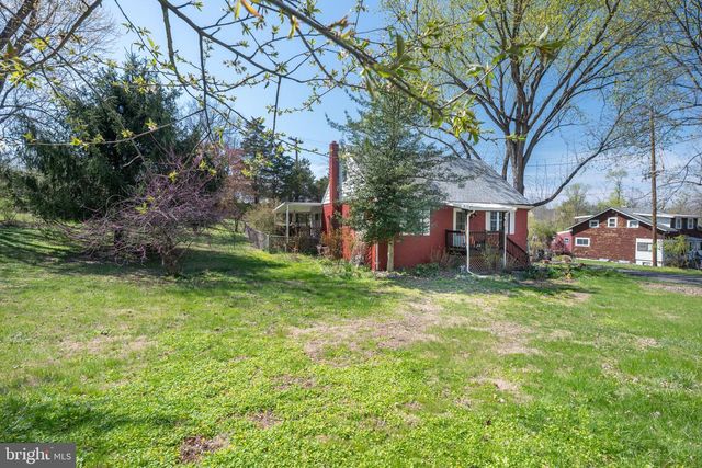 20 CROMBY RD, Phoenixville, PA 19460