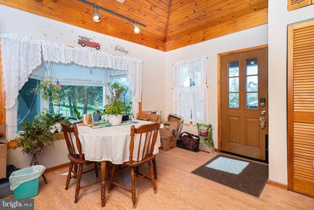 20 CROMBY RD, Phoenixville, PA 19460