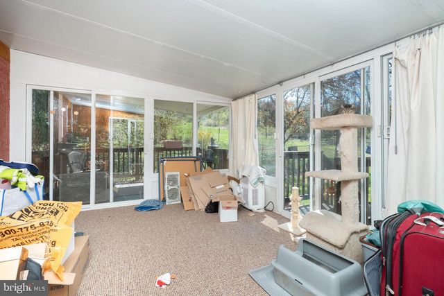 20 CROMBY RD, Phoenixville, PA 19460