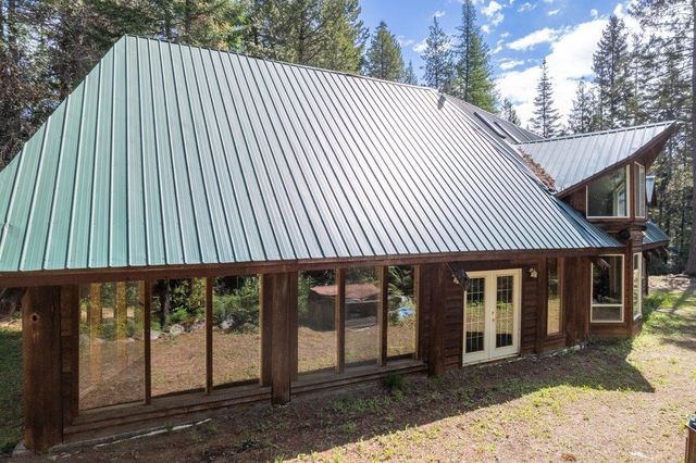 652 Penny Ln, Usk, WA 99180