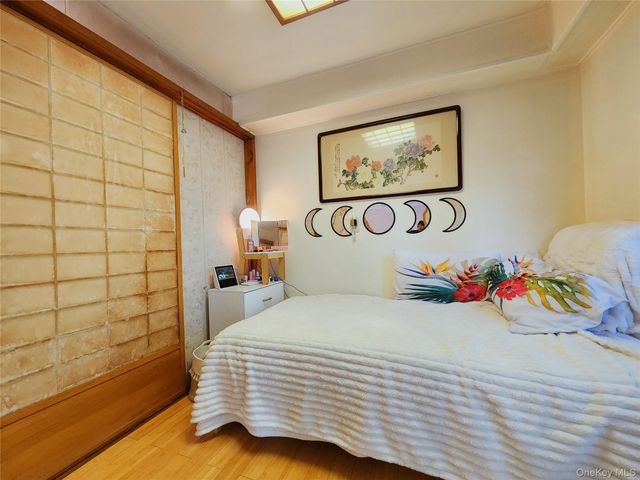 143-07 Sanford Avenue 1K, Flushing, NY 11355